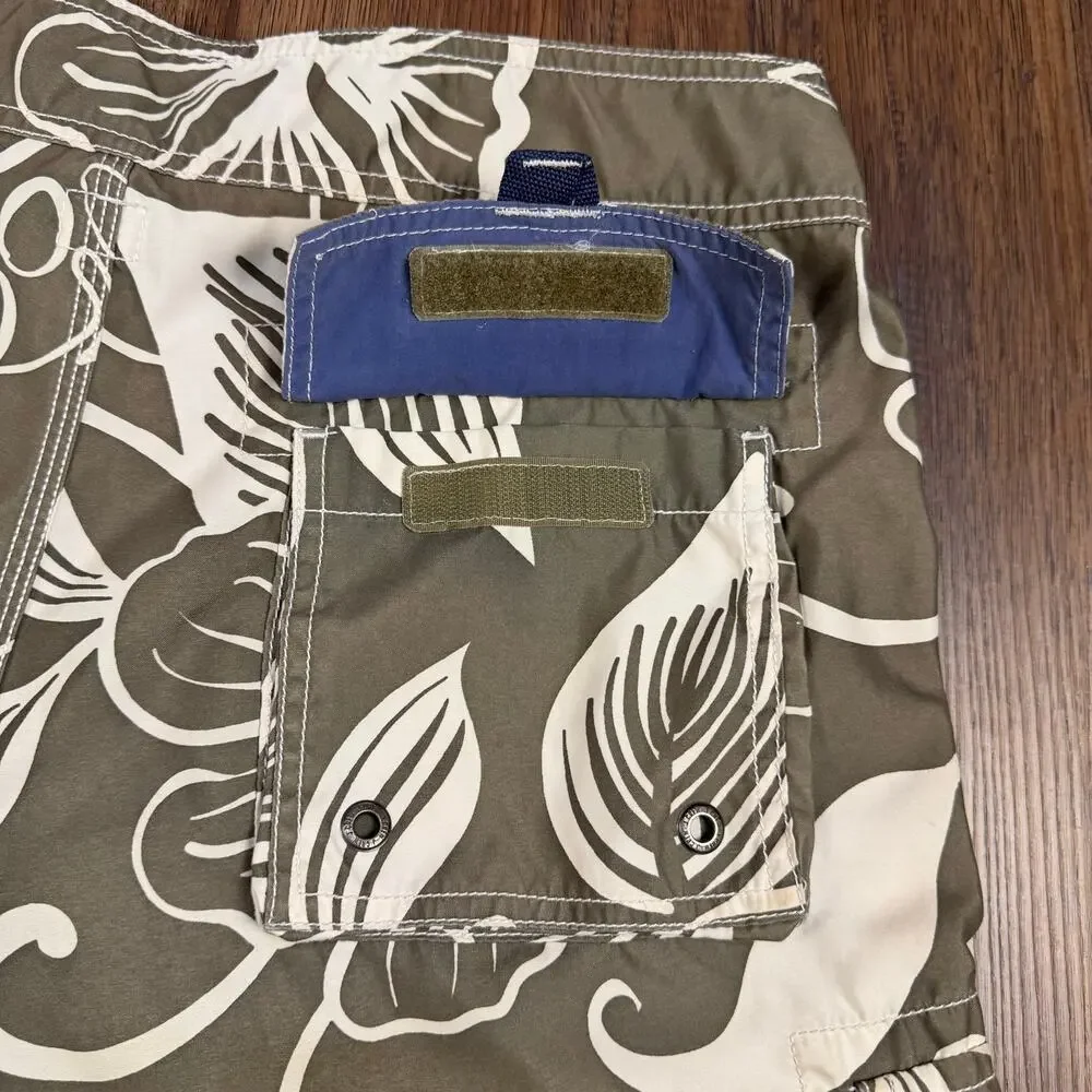 J. Crew Original Swimwear size 34 swim board shorts green cream tropical floral